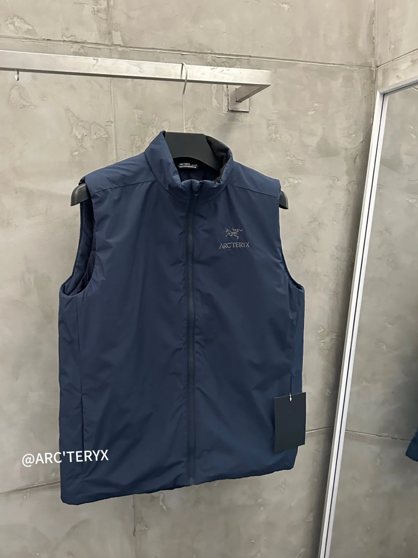 ARC'TERYX / Blue Sizes：M L XL XXL XXXL